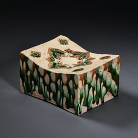 Chinese Tang Dynasty tri-color pillow