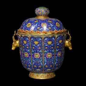 Chinese Qing Dynasty Qianlong period Cloisonné double deer head covered jar