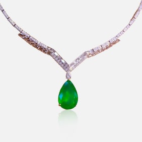 CGRL 18K gold diamond necklace with natural emerald