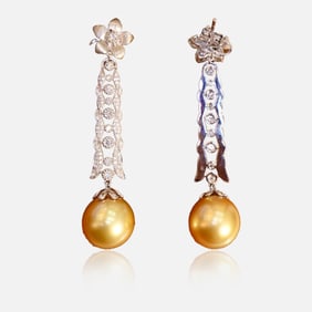 18K Gold Diamond Natural Pearl Earrings