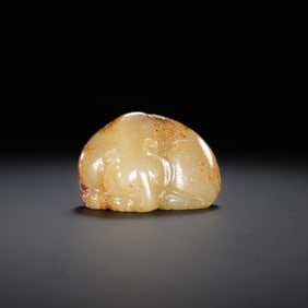 Hetian jade bear from about 200 BC