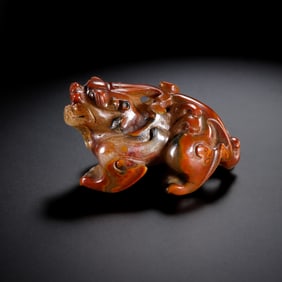Red agate jade beast from about 400 BC