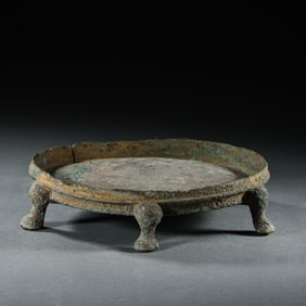 Bronze inkstone from the Tang Dynasty, 8th century