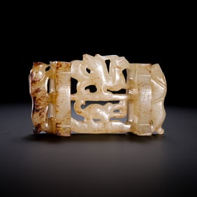 Hetian jade pendant from the Han Dynasty, 100-200 BC