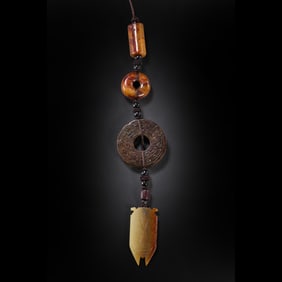 Hetian jade multi-treasure necklace from the Han Dynasty, 100-200 BC