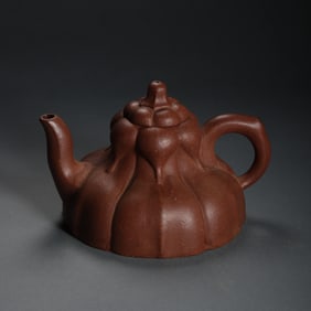 18th-20th century Chinese purple clay teapot