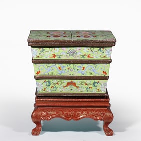 Five-color Ice Mirror with Auspicious Beast Pattern, Qianlong Period of Qing Dynasty