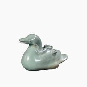 Silla period green glaze water drop