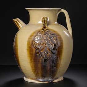 Changsha kiln plastic pot in Song Dynasty