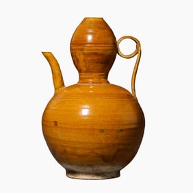 Yellow glazed gourd pot from the Liao Dynasty