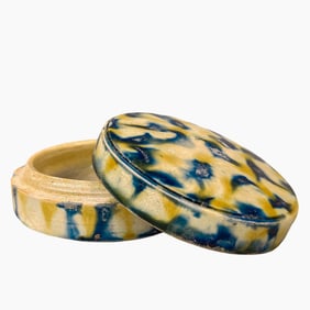 Tang Dynasty tri-color lidded box