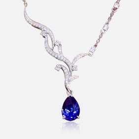 CGRL 18K gold diamond necklace with natural sapphire
