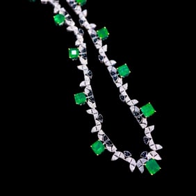 CGRL 18K gold diamond necklace with natural emerald