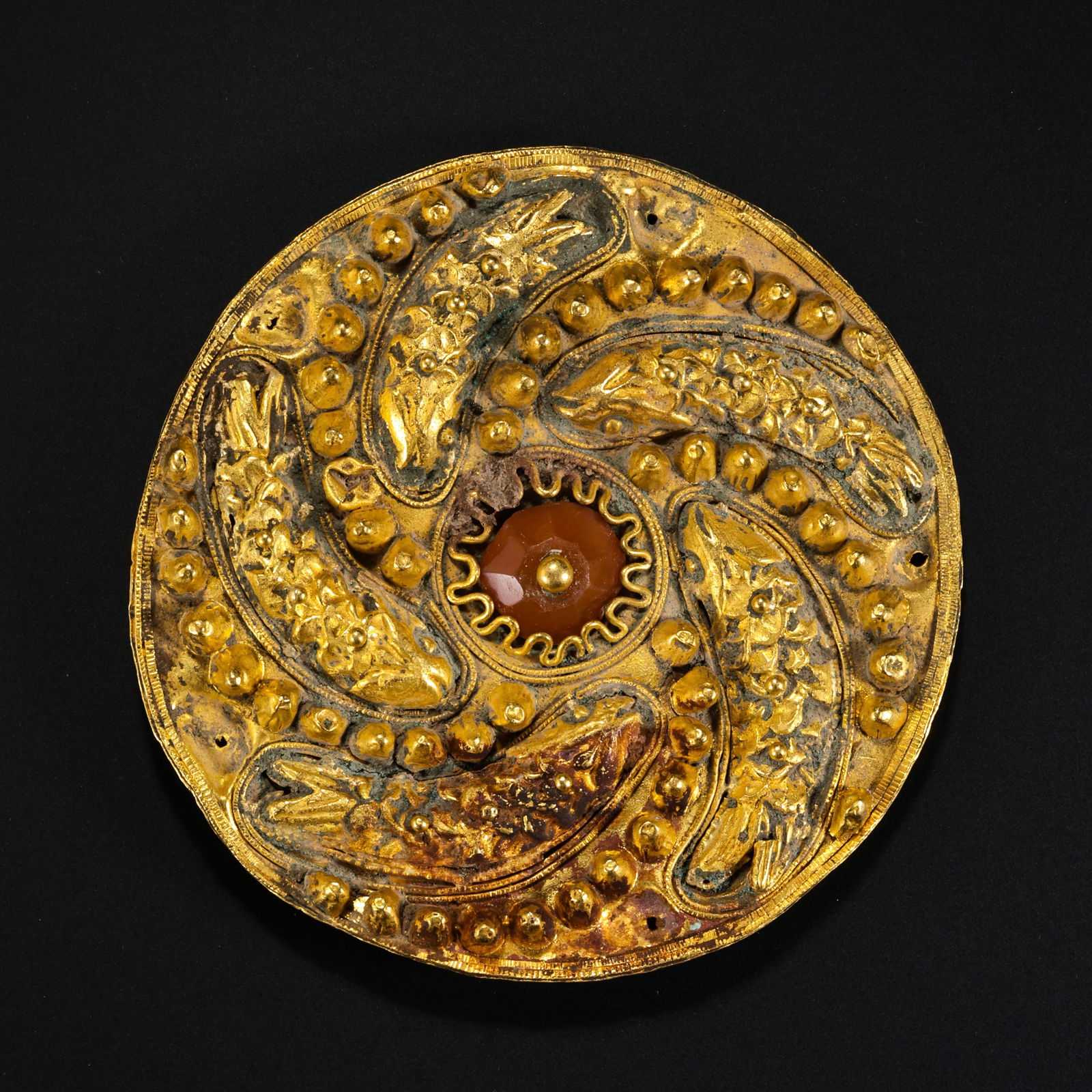 A PURE GOLD AND GEMSTONE HAT ORNAMENT FROM WESTERN ASIA, 3RD CENTURY AD OR EARLIER (1 of 6)