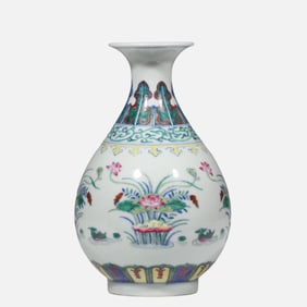 A CHINESE QING DYNASTY QIANLONG PERIOD JADE JAR WITH A PATTERN OF DUCKS PLAYING IN WATER