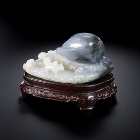 CHINESE QING DYNASTY HETIAN JADE BLUE AND WHITE CARVED ORNAMENT