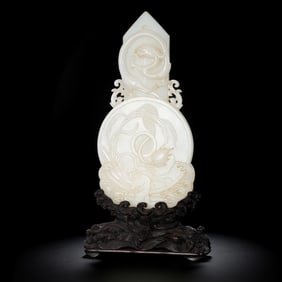 CHINESE QING DYNASTY HETIAN WHITE JADE GUI