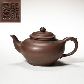 20TH CENTURY CHINESE ARTS AND CRAFTS MASTER ZISHA TEAPOT