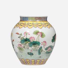 CHINESE QING DYNASTY GUANGXU PERIOD FAMILLE ROSE LOTUS PATTERN JAR