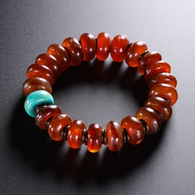 CHINESE TANG DYNASTY AGATE BRACELET