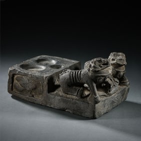 CHINESE TANG DYNASTY BLUESTONE INKSTONE WITH TWO AUSPICIOUS BEASTS