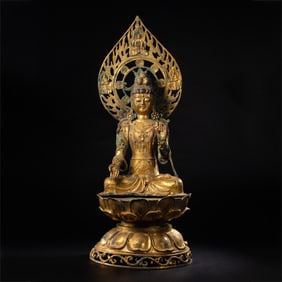 CHINA LIAO DYNASTY GILT BRONZE SEATED GUANYIN