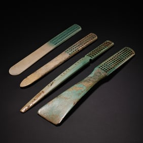 SET OF CHINESE LIAO DYNASTY BONE TOOTHBRUSHES