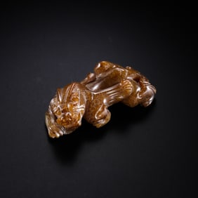 CHINESE HAN DYNASTY WHITE JADE EVIL-REPELLING BEAST
