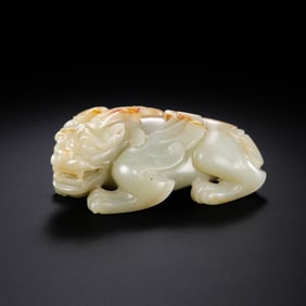 CHINESE HAN DYNASTY WHITE JADE EVIL-REPELLING BEAST