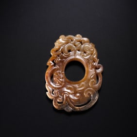 CHINESE HAN DYNASTY CHICKEN HEART JADE PENDANT