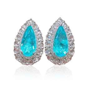 A PAIR18KGOLD AND DIAMOND EARRINGS INLAID WITH PARAIBA GEMSTONES