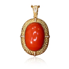 18KGOLD DIAMOND INLAID NATURAL RED CORAL NECKLACE