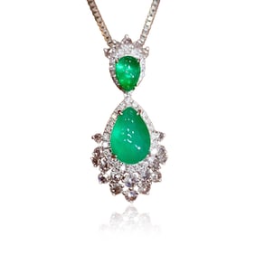 CGRL 18KGOLD DIAMOND AND EMERALD NECKLACE