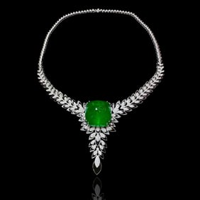 18KGOLD AND DIAMOND NECKLACE INLAID WITH A RARE HUGE NATURAL EMERALD