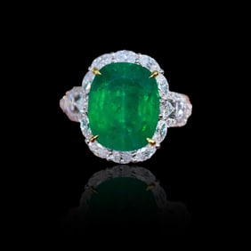 CGRL 18KGOLD DIAMOND AND EMERALD GEMSTONE RING