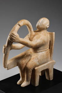 limestone sculptures from ancient Greece, dating back to 1500 or earlier.: H. 21.7 cm.(excluding base) L. 18.8 cm. W. 7 cm.*If you win the item, we will provide customized packaging tailored specifically for your goods. If you have any specific requests, please do not hesita