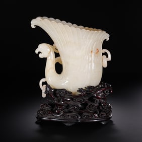 16th century, Ming Dynasty, Hetian white jade phoenix-head cup