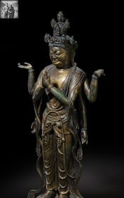 A Gilt-Bronze Figure of a Six-Armed Avalokiteshvara Dali Kingdom, 12th Century