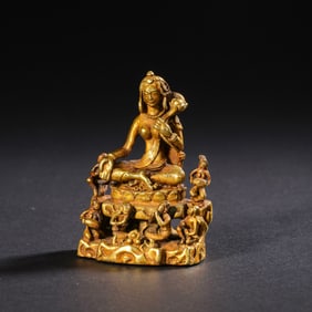 Gilded seated Avalokiteshvara statue from India, dating from 300-200 BC.