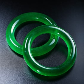 A set of bracelets from the 19th century or later, during the Qing Dynasty in China.