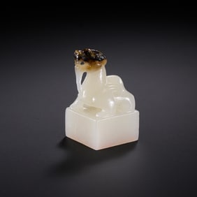 Jade turtle-shaped seal from Hetian, China, dating from the 2nd to 3rd centuries AD.