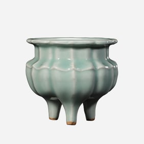 10th-11th century AD, Chinese Song Dynasty celadon three-legged lotus petal incense burner