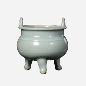 10th-11th century AD, Chinese Song Dynasty celadon tripod incense burner