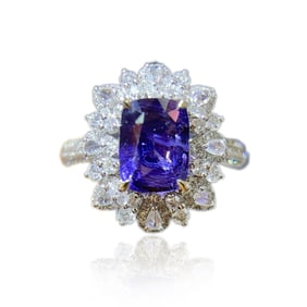 CGRL 18K Gold Diamond and Natural Sapphire Ring
