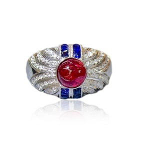 GRC 18K gold diamond ring set with natural rubies