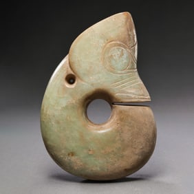 AN EXTREMELY RARE AND IMPORTANT PALE CELADON JADE 'PIG-DRAGON',ZHULONGHONGSHAN CULTURE (C. 3500-3000