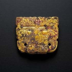 A MAGNIFICENT AND RARE GOLD 'TAOTIE' MASK APPLIQUÉWARRIOR STATES PERIOD TO HAN DYNASTY (4TH CENTURY