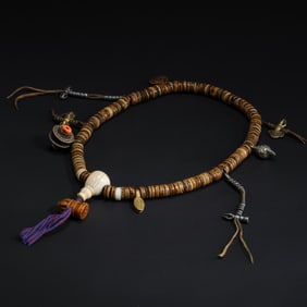 A RARE AND IMPORTANT SET OF KAPALA (SKULL BONE) PRAYER BEADS,MALATIBET, 18TH – 19TH CENTURY
