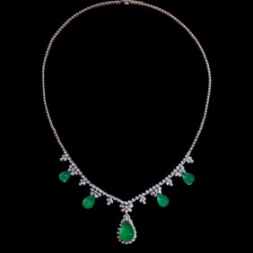 CGRL 18KGOLD AND DIAMOND NECKLACE SET WITH NATURAL EMERALD