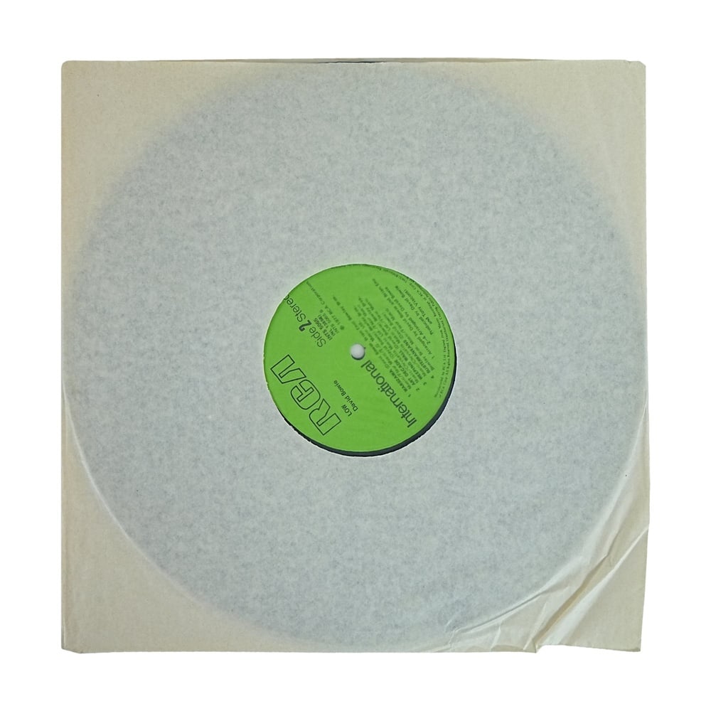 DAVID BOWIE SIGNED "LOW" UK LP - 4